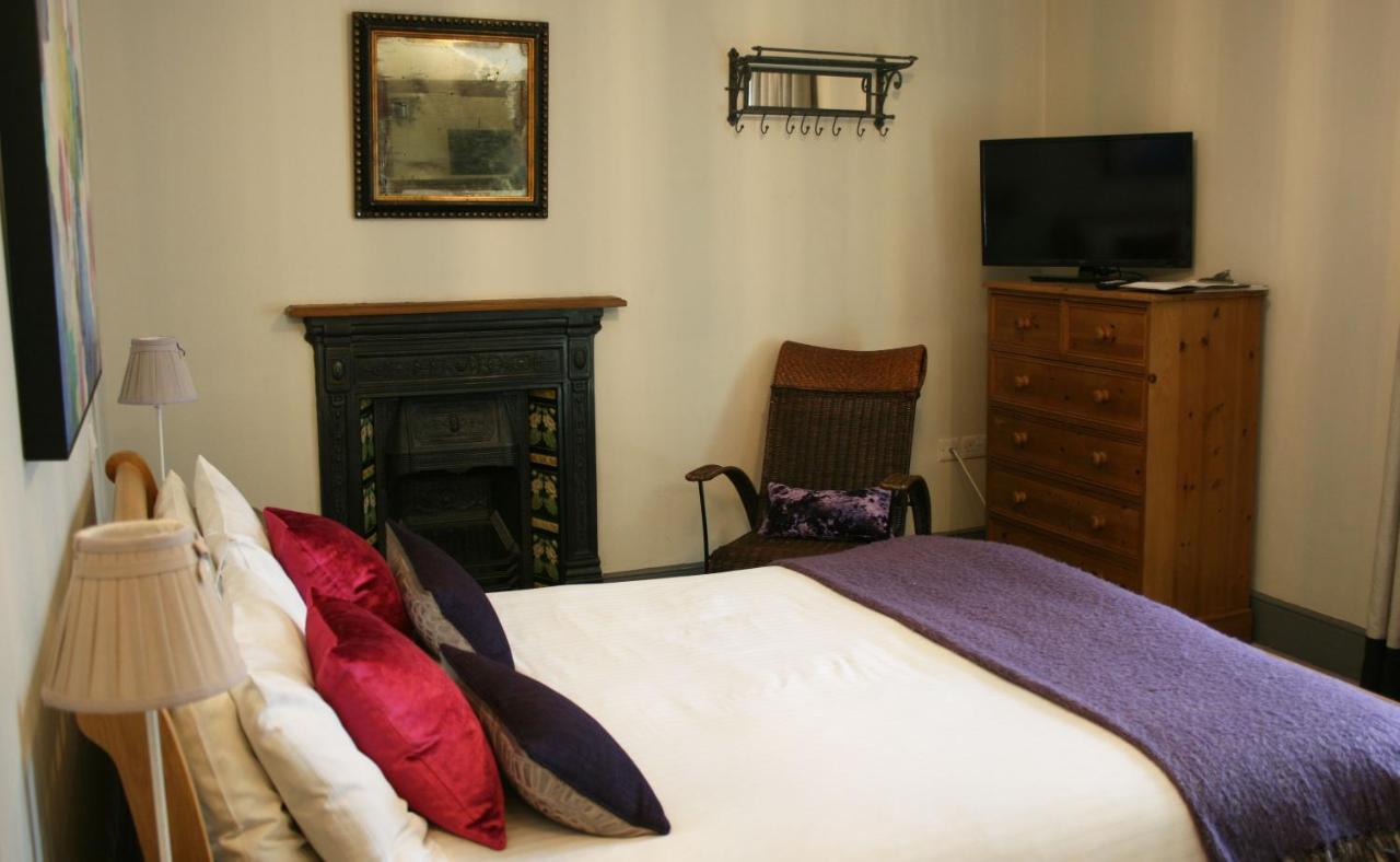 ウェルズ The Cross At Croscombe Bed & Breakfast エクステリア 写真