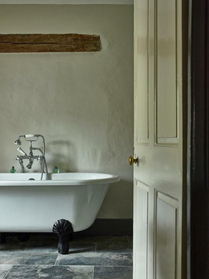 ウェルズ The Cross At Croscombe Bed & Breakfast エクステリア 写真